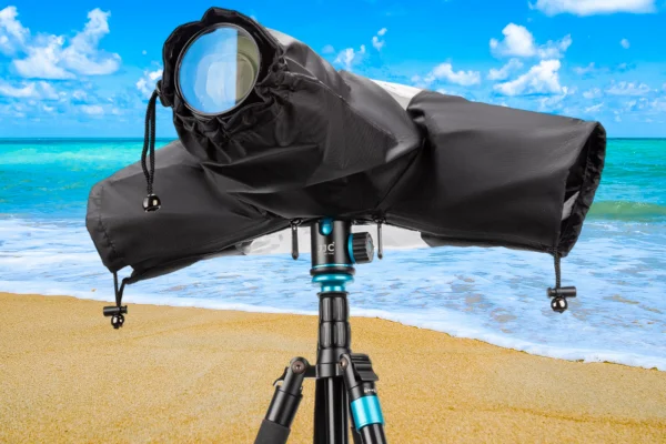 Proteção Essencial para Equipamentos Fotográficos: Blindando Sua Câmera contra Areia, Maresia e Vento na Praia