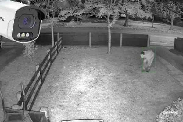 câmera com gravador de voz